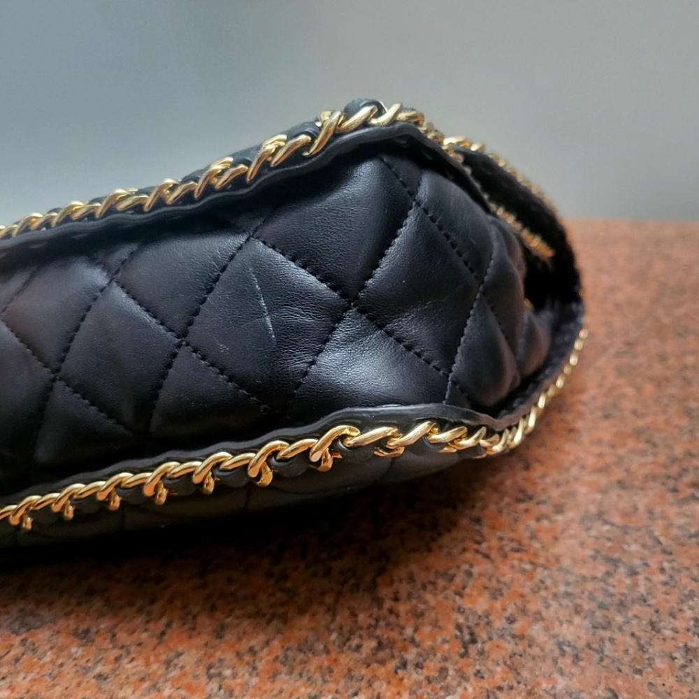 Michael Kors purse - Picture 2 of 9
